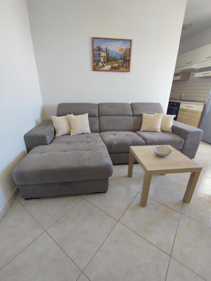 Three Lions Apartment Pula Buitenkant foto